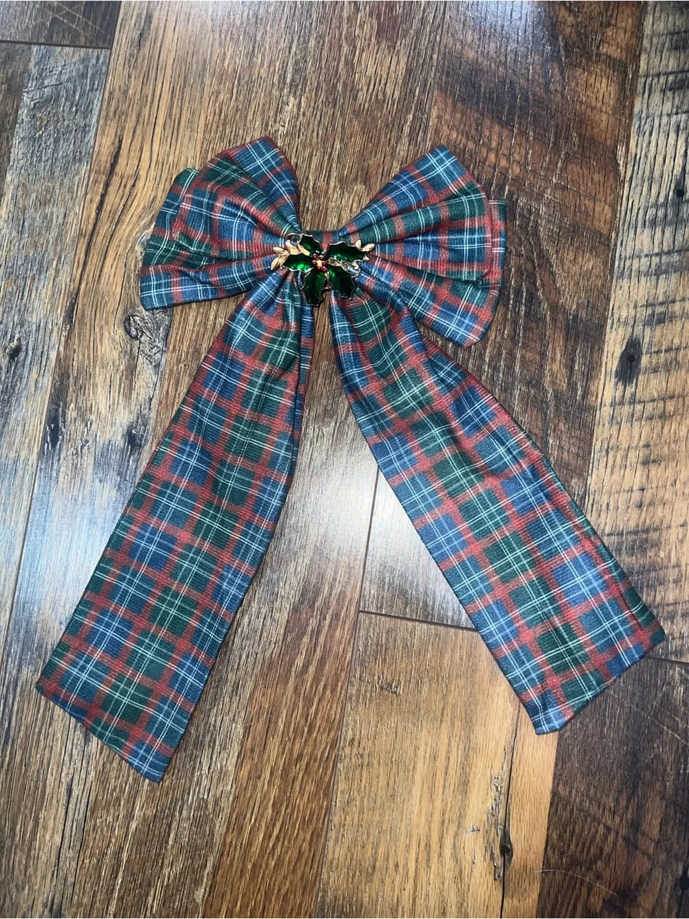 Plaid Holiday Bow with Gold Holly Detail - Red & Green
